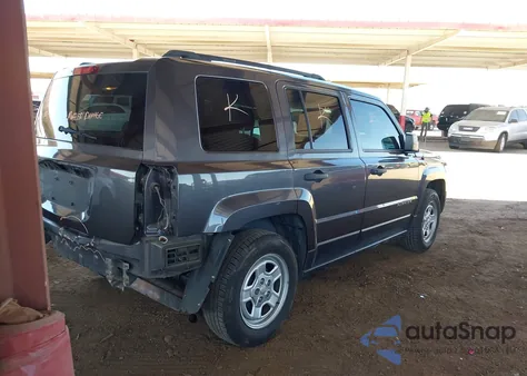 2015 Jeep Patriot Sport из США, поврежденный, VIN 1C4NJPBB3FD149546